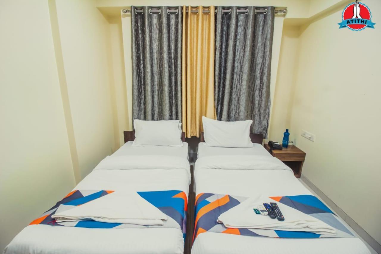 Atithi Service Apartment Pune Esterno foto