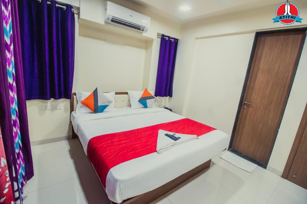 Atithi Service Apartment Pune Esterno foto