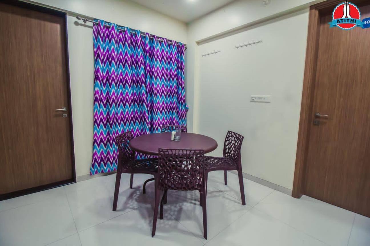 Atithi Service Apartment Pune Esterno foto